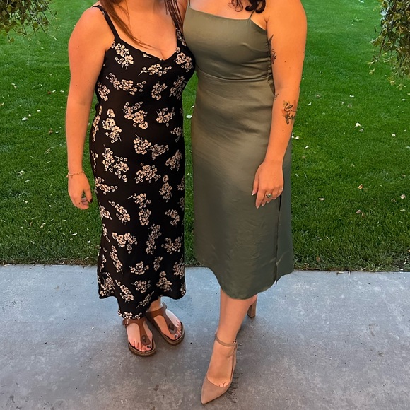 Aritzia Magdalena Dress - Picture 14 of 14